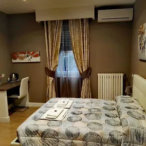 https://tolli-rooms.it-romehotels.com