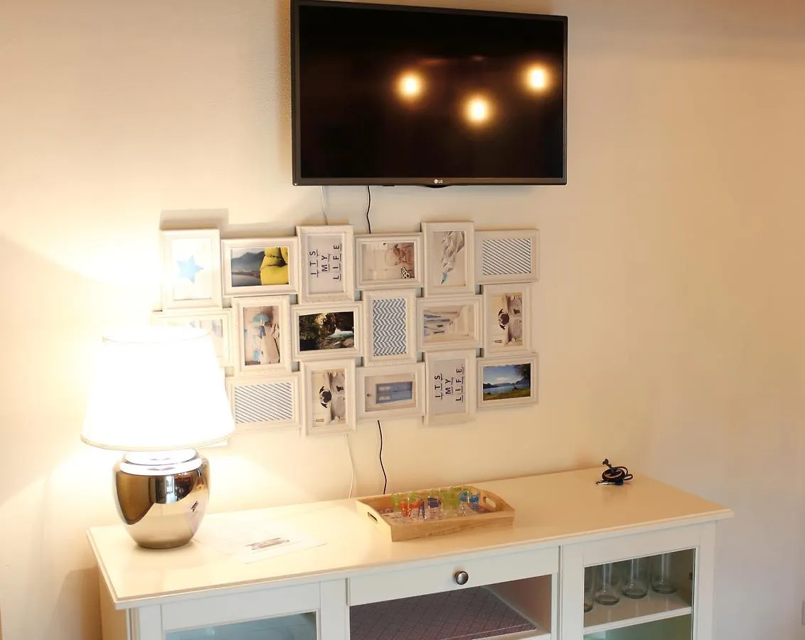 La Magnolia Guests House Bed & Breakfast Dervio