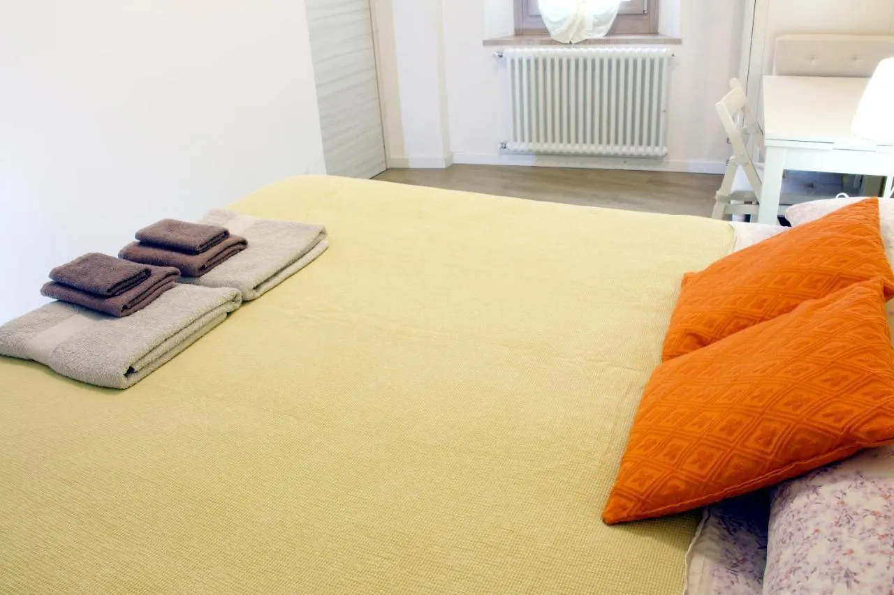 La Magnolia Guests House Bed & Breakfast Dervio Italy