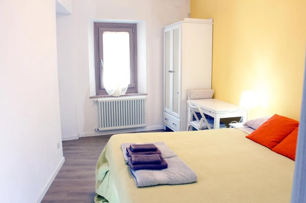 La Magnolia Guests House Bed & Breakfast Dervio 0*,  Italy