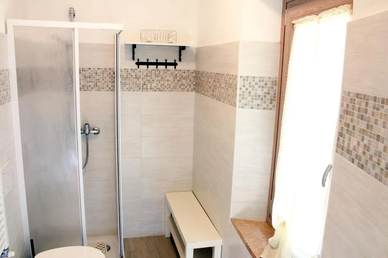 La Magnolia Guests House Bed & Breakfast Dervio